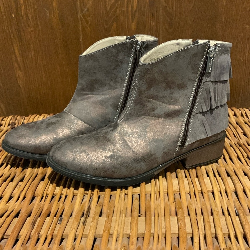 Bronze Kenneth Cole Fringe Boots Booties